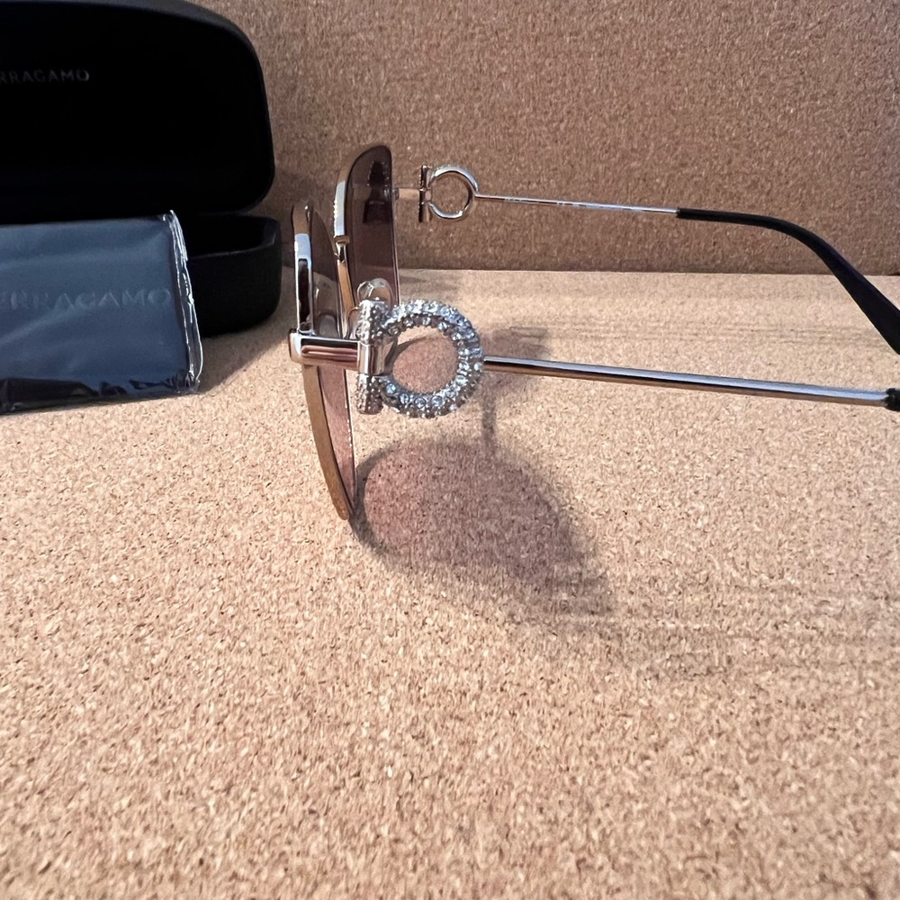 Salvatore Ferragamo Silver Frame Sunglasses with Pink-to-Gray Gradient Lenses - Picture 4 of 8